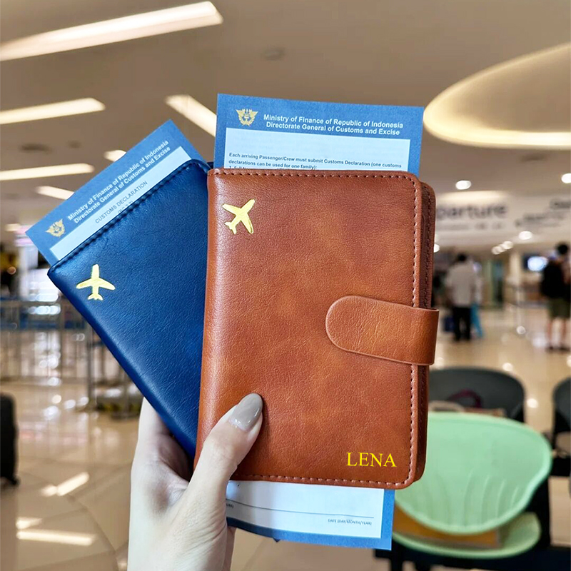 ตัวอักษรที่กําหนดเองกระเป๋าสตา - Travel Accessories Passport Holder บทวิจารณ์และราคา