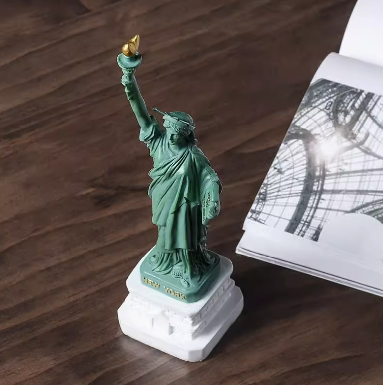 รูปปั้นเสรีภาพของสะสมสำหรับสำน - Travel Accessories New York บทวิจารณ์และราคา