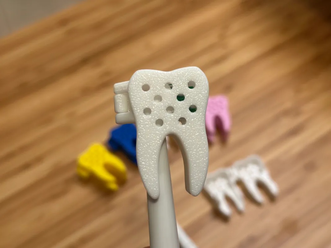 ฝาครอบป้องกันรูปฟันน่ารักพิมพ์ - Travel Accessories To 3D Print บทวิจารณ์และราคา
